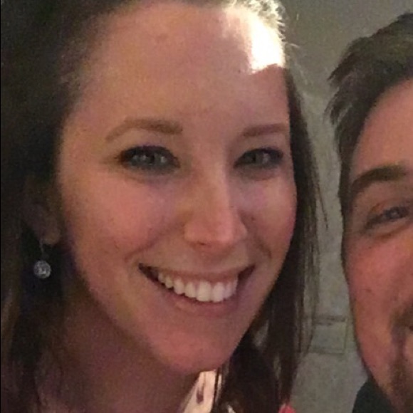 Meet your Posher, Jen - Picture 1 of 1